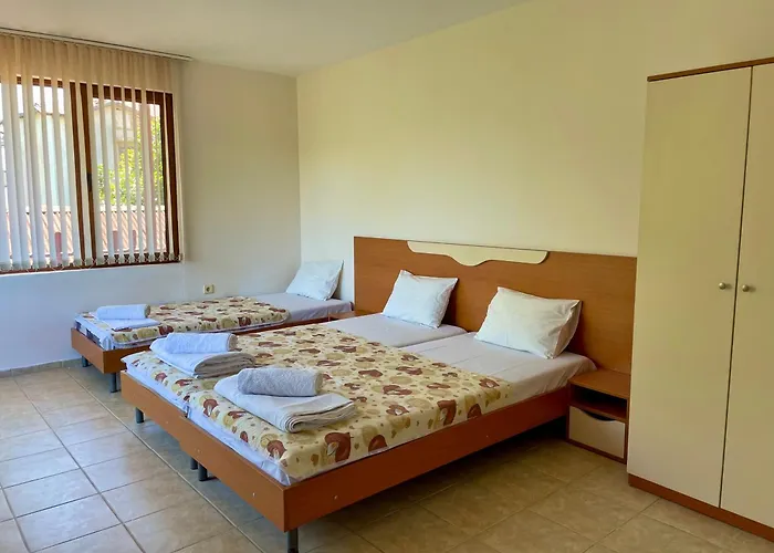 Къща за гости чайка 3*